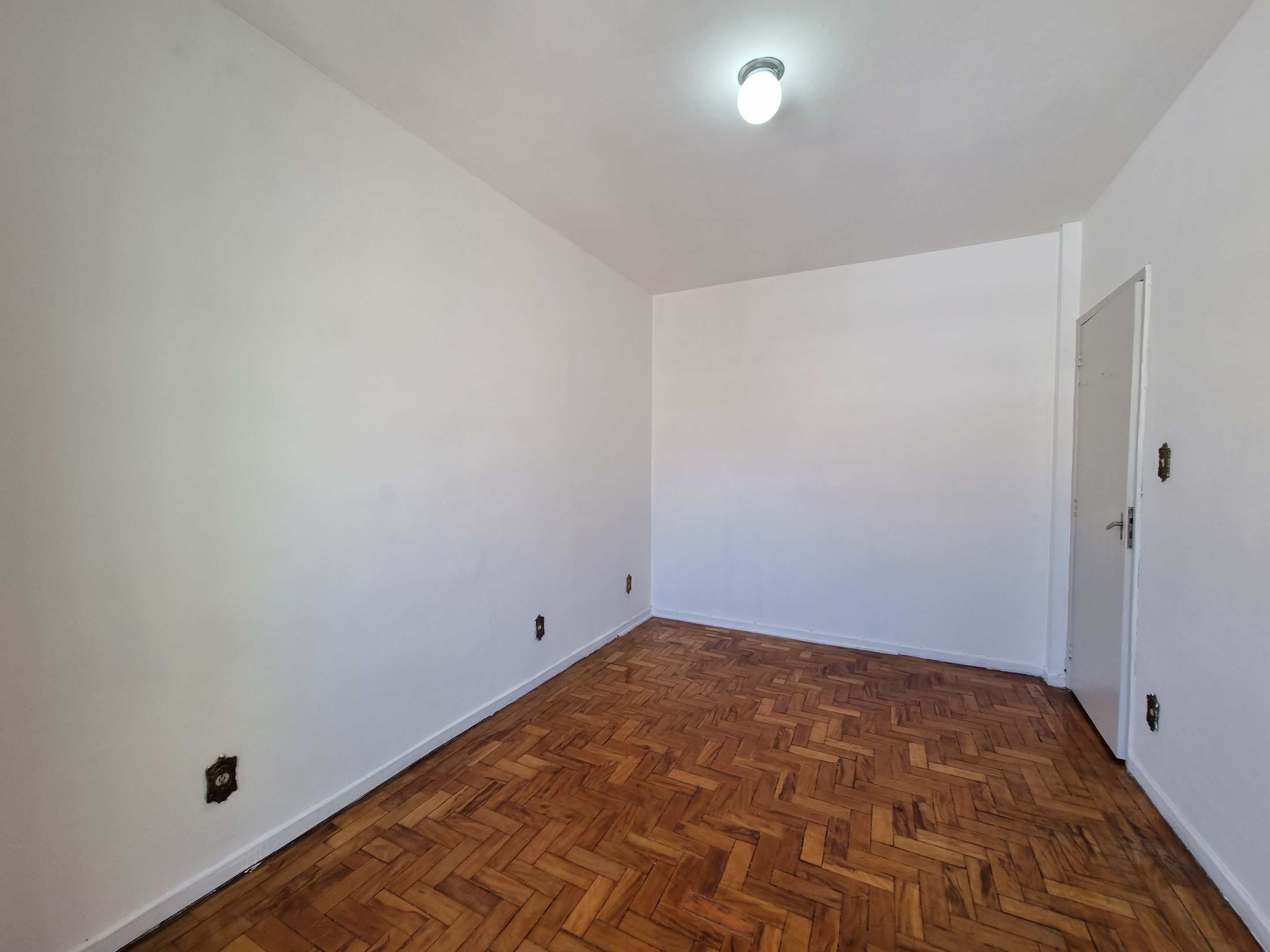 Apartamento para alugar com 1 quarto, 35m² - Foto 3