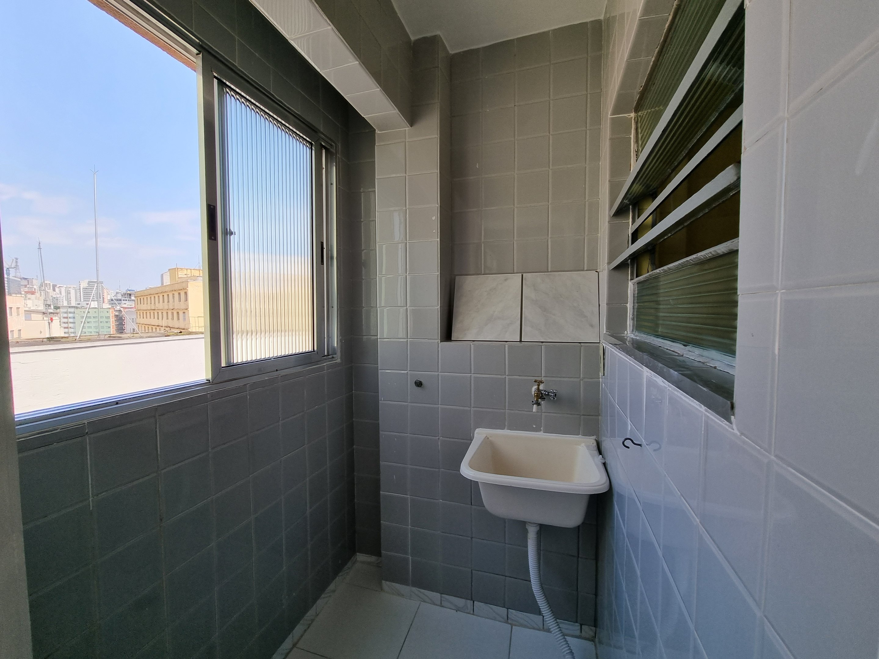 Apartamento para alugar com 1 quarto, 35m² - Foto 10