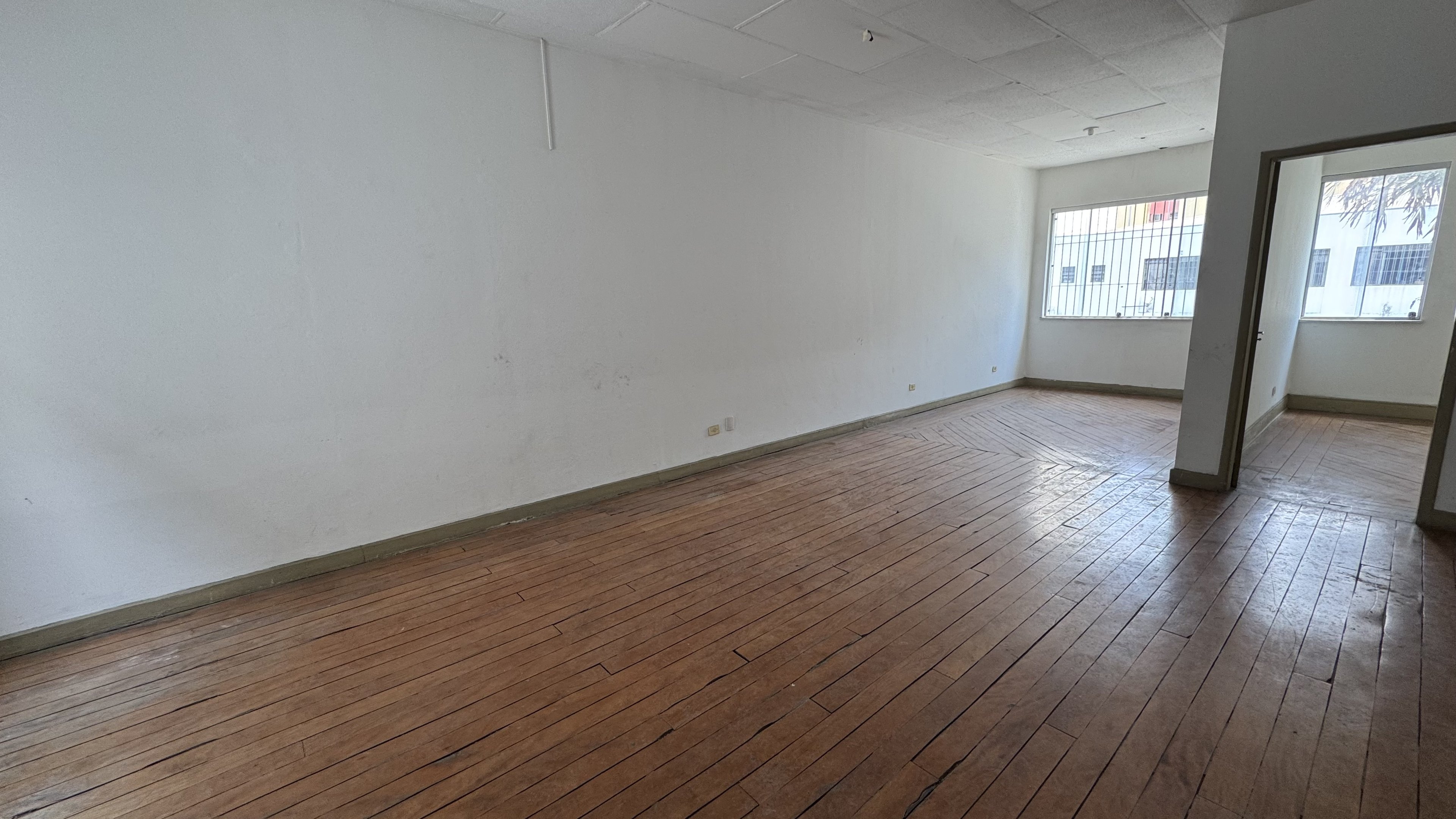 Conjunto Comercial-Sala para alugar, 63m² - Foto 1