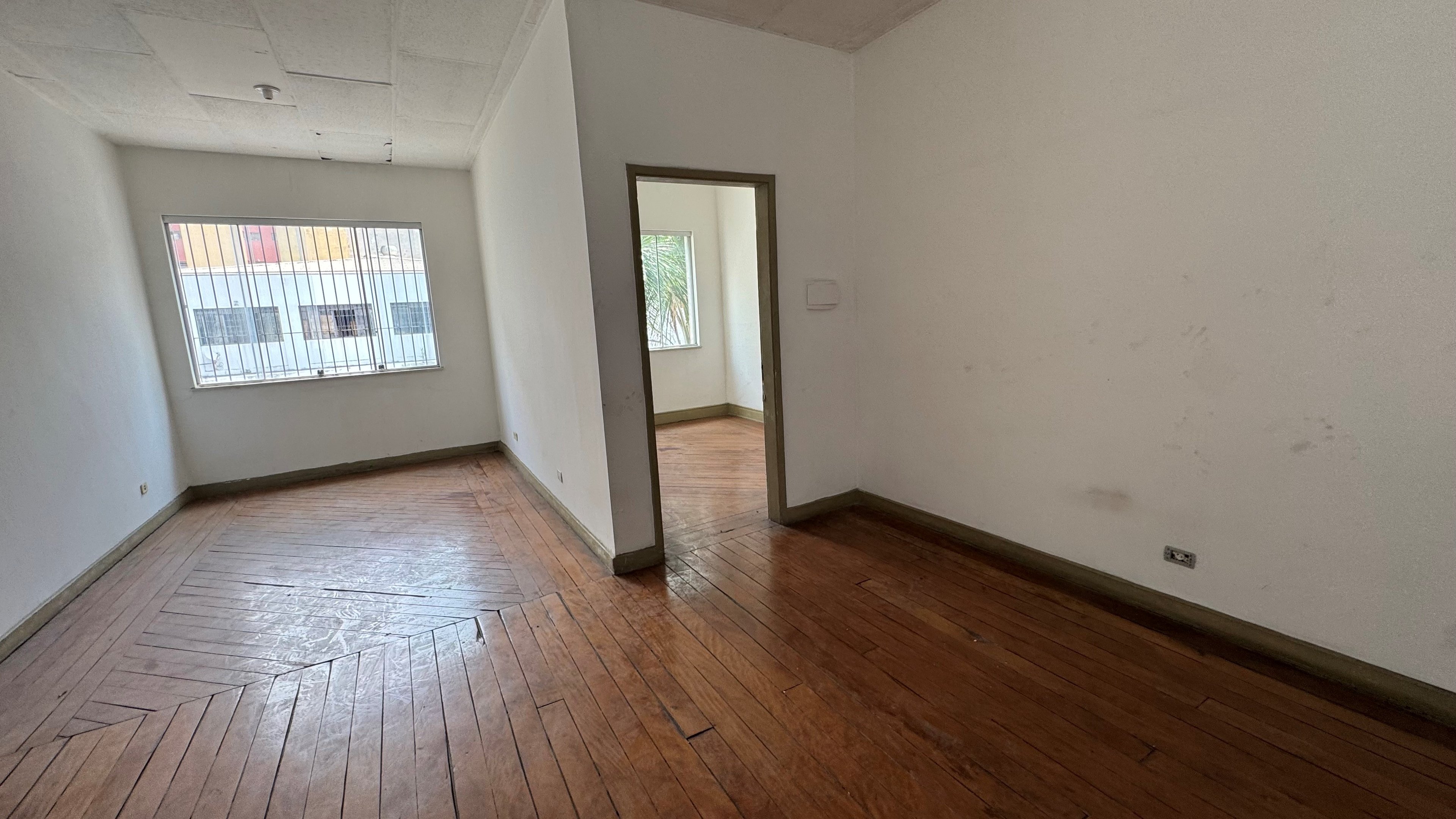 Conjunto Comercial-Sala para alugar, 52m² - Foto 2