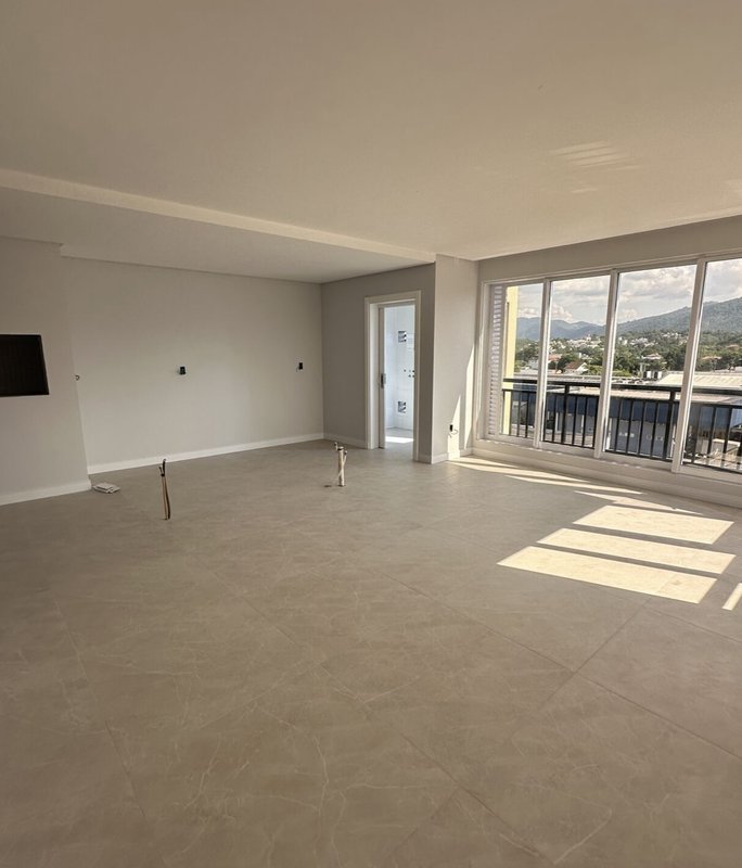 Apartamento com 2 Suítes - Timbó - 