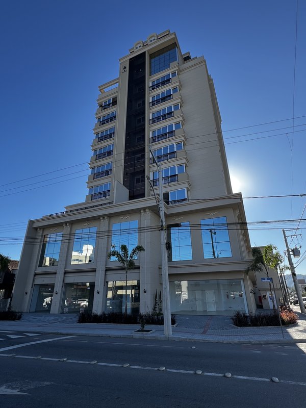 Apartamento com 2 Suítes - Timbó - 