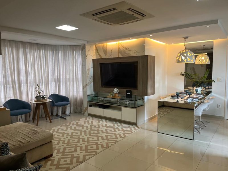 Apartamento à venda com 3 quartos sendo uma suíte, 90m² área útil por R$ 750.000,00 Rua Monsenhor Silva Recife - 