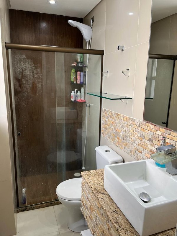 Apartamento à venda com 3 quartos sendo uma suíte, 90m² área útil por R$ 750.000,00 Rua Monsenhor Silva Recife - 