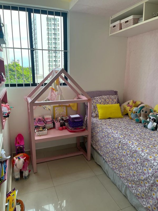 Apartamento à venda com 3 quartos sendo uma suíte, 90m² área útil por R$ 750.000,00 Rua Monsenhor Silva Recife - 