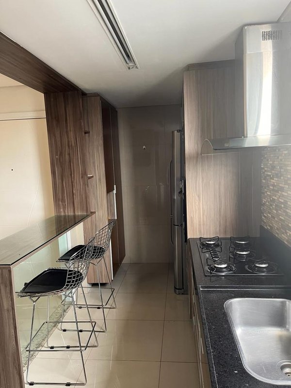 Apartamento à venda com 3 quartos sendo uma suíte, 90m² área útil por R$ 750.000,00 Rua Monsenhor Silva Recife - 