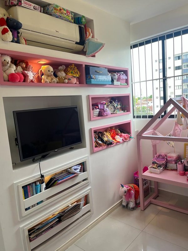 Apartamento à venda com 3 quartos sendo uma suíte, 90m² área útil por R$ 750.000,00 Rua Monsenhor Silva Recife - 