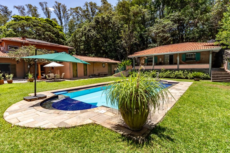CASA RAIZ - Carapicuíba - 