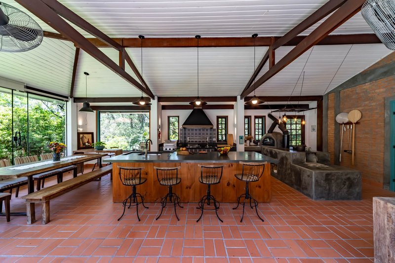 CASA RAIZ - Carapicuíba - 