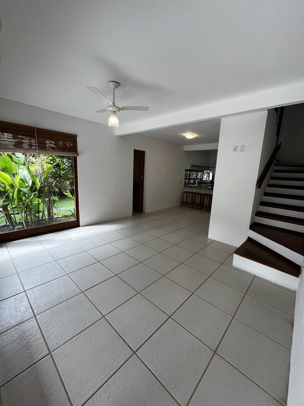 Casa de 2 suítes / 100 metros da praia / Estrada da balsa / Não aceita Pet Estrada da balsa  Porto Seguro - 