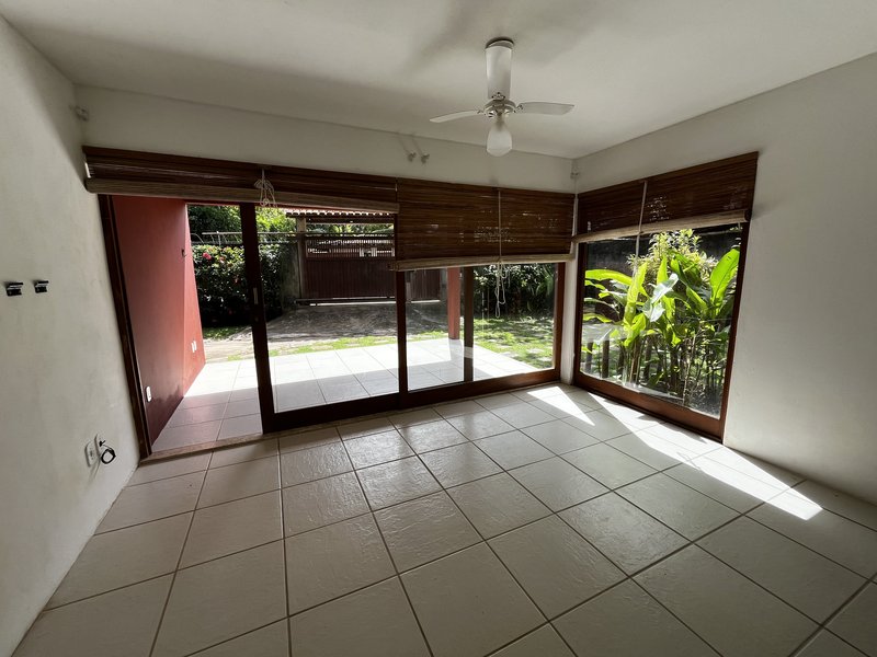 Casa de 2 suítes / 100 metros da praia / Estrada da balsa / Não aceita Pet Estrada da balsa  Porto Seguro - 