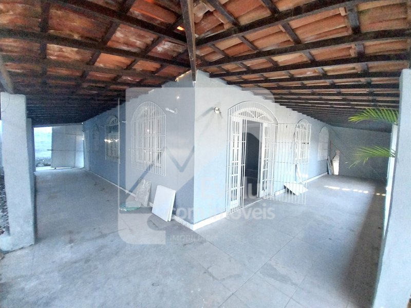Aluguel Comercial R$ 5.500,00 CASA Térreo 4/4, 350 m2 - LAURO FREITAS - Lauro de Freitas - 
