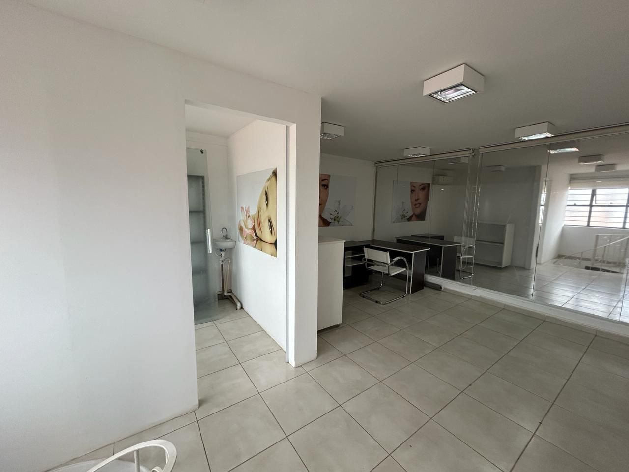 Ponto Comercial,110m&sup2; - Av: Coronel Nogueira Padilha  - Sorocaba - SP Rua Coronel Nogueira Padilha Sorocaba - 