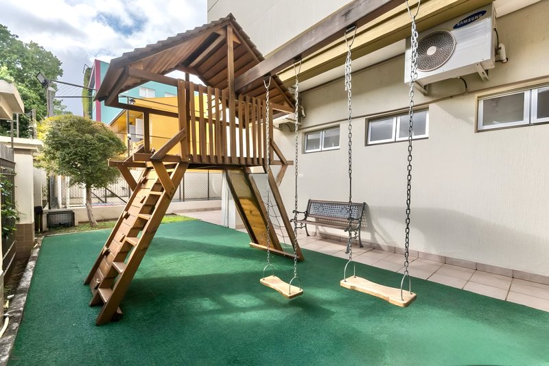 R$ 598.000 - IMPECÁVEL APARTAMENTO - 73M2 - 3 DORM - SUÍTE - CLOSET - VISTA - 1 VAGA Rua Professor Cristiano Fischer Porto Alegre - 