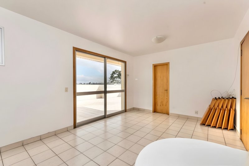R$ 598.000 - IMPECÁVEL APARTAMENTO - 73M2 - 3 DORM - SUÍTE - CLOSET - VISTA - 1 VAGA Rua Professor Cristiano Fischer Porto Alegre - 
