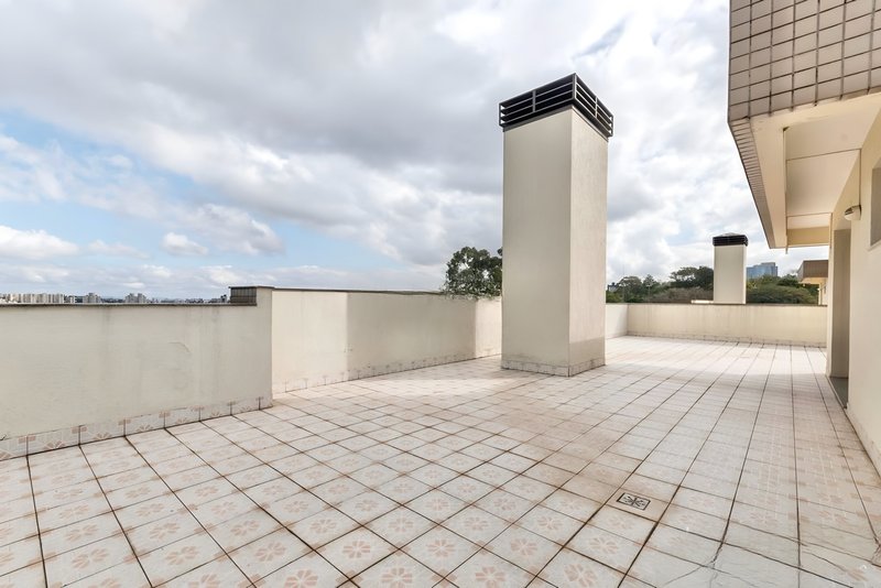 R$ 598.000 - IMPECÁVEL APARTAMENTO - 73M2 - 3 DORM - SUÍTE - CLOSET - VISTA - 1 VAGA Rua Professor Cristiano Fischer Porto Alegre - 