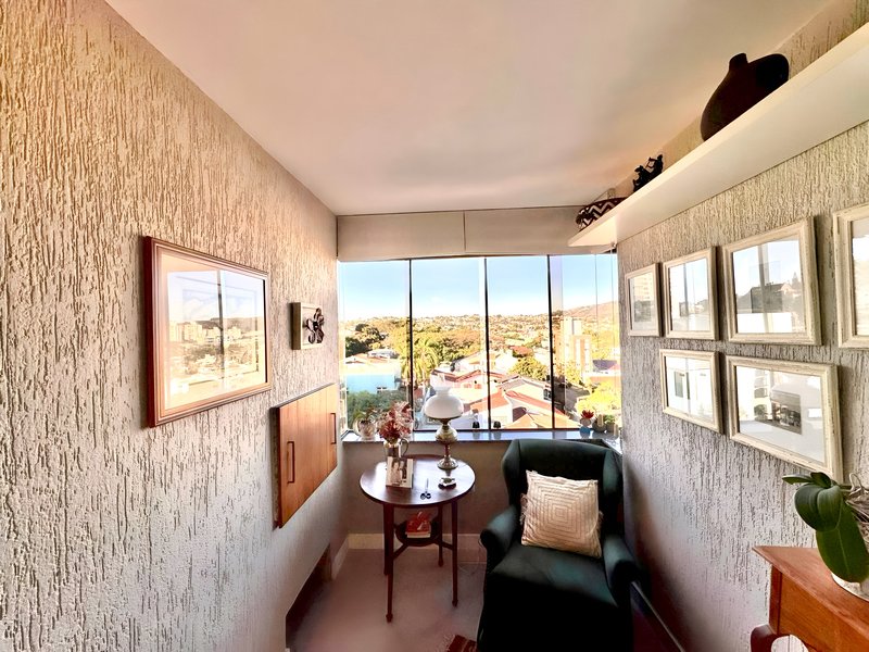 R$ 598.000 - IMPECÁVEL APARTAMENTO - 73M2 - 3 DORM - SUÍTE - CLOSET - VISTA - 1 VAGA Rua Professor Cristiano Fischer Porto Alegre - 