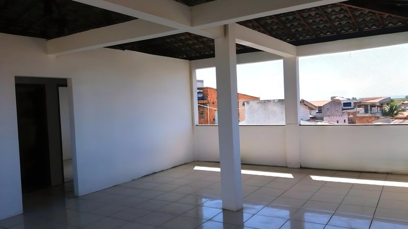 Casarão em Ipitanga - lauro de Freitas Rua Maraú Lauro de Freitas - 