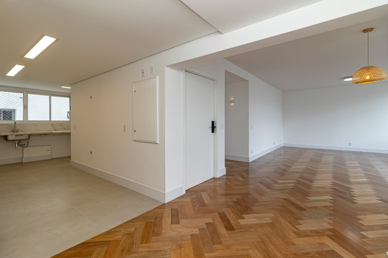 Apartamento 155m² no Paraíso 03 dorm 2 suítes 2 vagas Rua Manuel da Nóbrega São Paulo - 