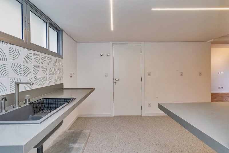 Apartamento 109m² no Jd Paulista 02 dorm 1 suíte 1 vaga Alameda Lorena São Paulo - 
