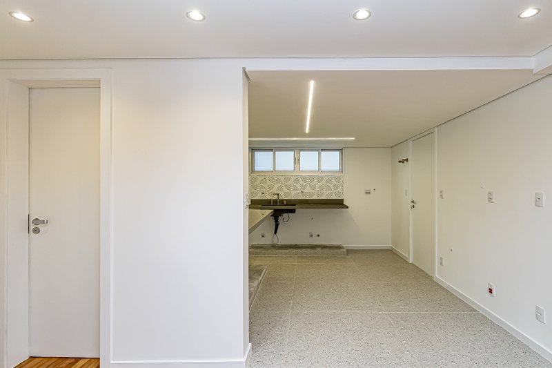 Apartamento 109m² no Jd Paulista 02 dorm 1 suíte 1 vaga Alameda Lorena São Paulo - 