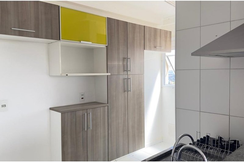 Apartamento á venda, 73m - 2 Dorm. - R$ 299.000 - Mirante Santa Rosalia - Sorocaba SP Rua Professor Luiz de Vasconcelos Sorocaba - 