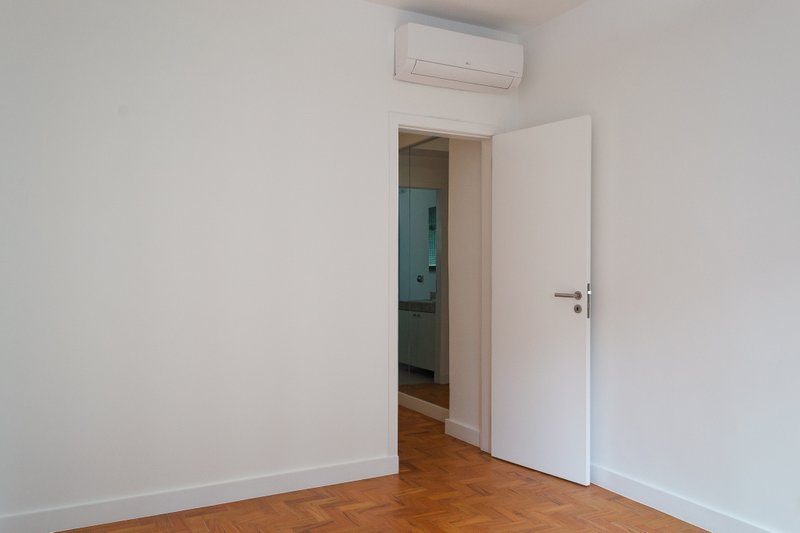Apartamento 162m² no Jd Paulista 03 dorm 1 suíte 1 vaga Alameda Jaú São Paulo - 