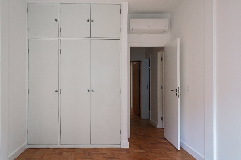 Apartamento 162m² no Jd Paulista 03 dorm 1 suíte 1 vaga Alameda Jaú São Paulo - 