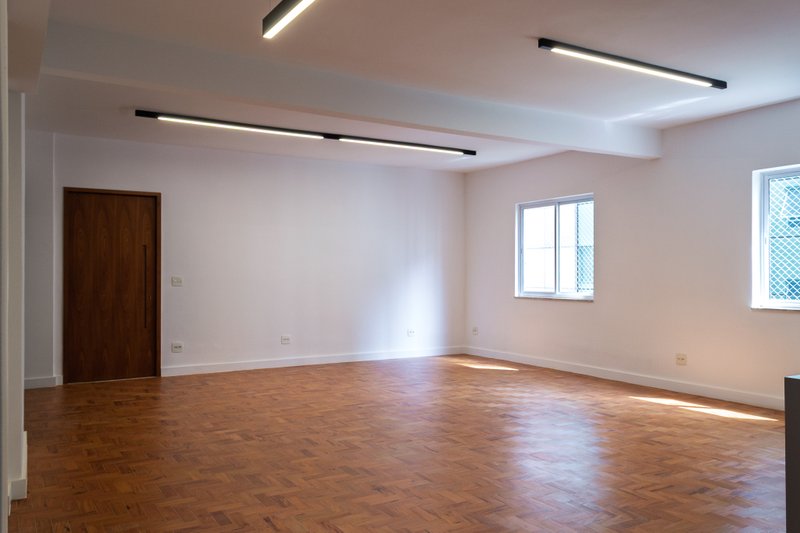 Apartamento 162m² no Jd Paulista 03 dorm 1 suíte 1 vaga Alameda Jaú São Paulo - 