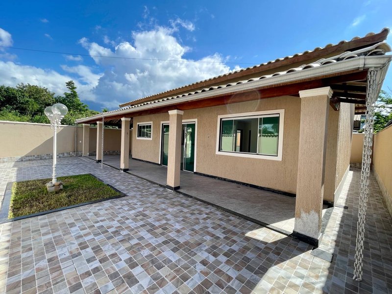 Casa para locação no bairro Quinta Mariana Quinta Mariana Guapimirim - 