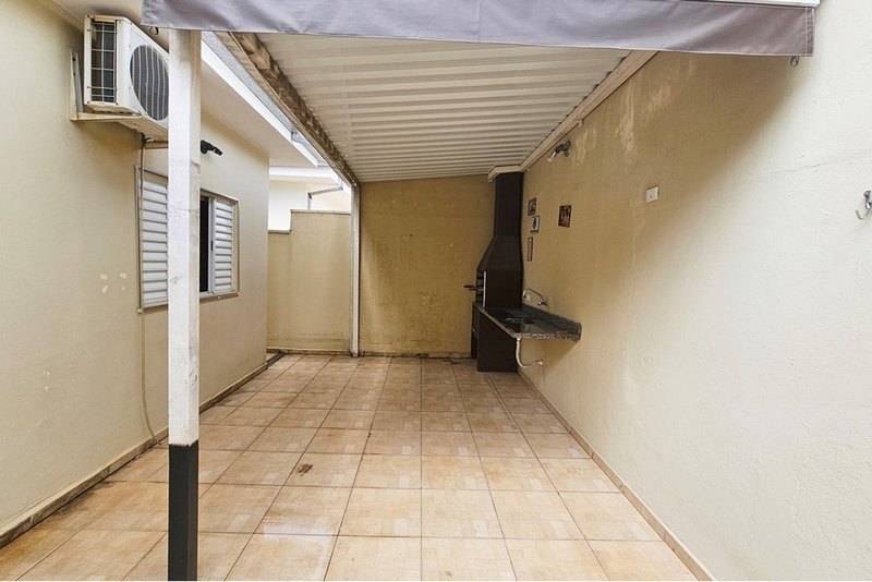 Casa térrea à venda, 122m - 3 Dorm. 2 Suites - R$ 549.500 - Cond. Horto II - Sorocaba SP Rua Izidro Roque da Silva Telo Sorocaba - 