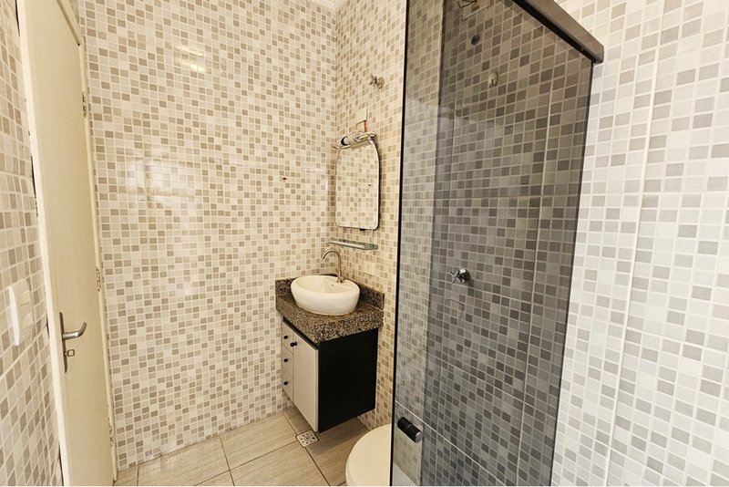 Casa térrea à venda, 122m - 3 Dorm. 2 Suites - R$ 549.500 - Cond. Horto II - Sorocaba SP Rua Izidro Roque da Silva Telo Sorocaba - 