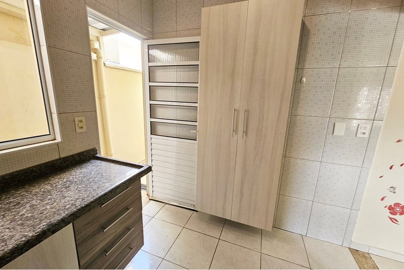 Casa térrea à venda, 122m - 3 Dorm. 2 Suites - R$ 549.500 - Cond. Horto II - Sorocaba SP Rua Izidro Roque da Silva Telo Sorocaba - 