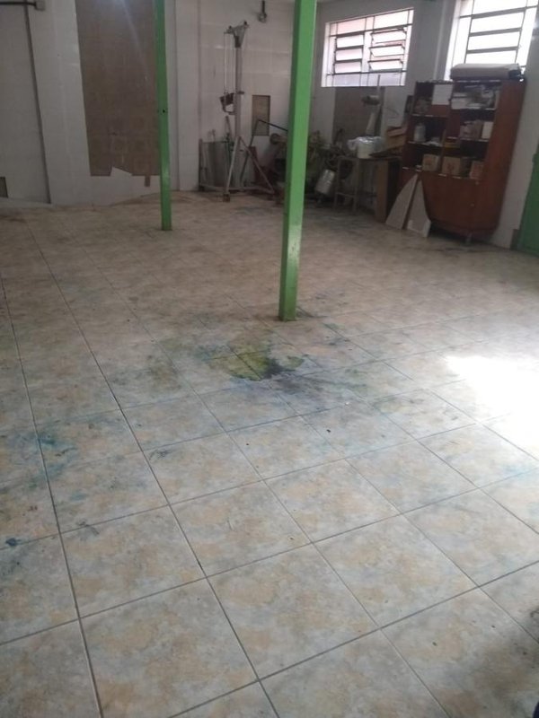 Galpão no Campo Limpo 320m² Rua Crestins São Paulo - 