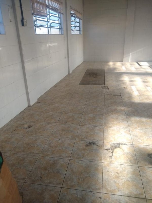 Galpão no Campo Limpo 320m² Rua Crestins São Paulo - 