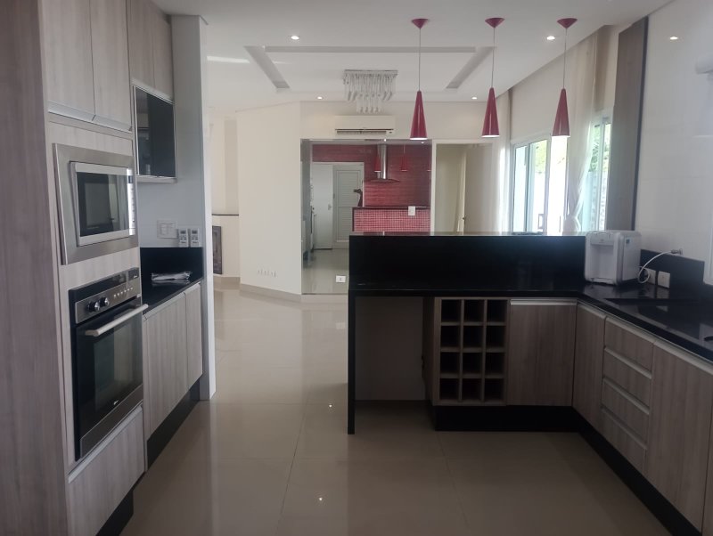 Casa no Condomínio Terras de Santa Adélia em Vargem Grande Paulista, Rua Juriti Vargem Grande Paulista - 