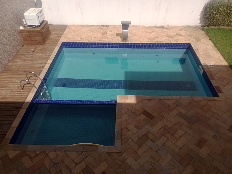 Casa no Condomínio Terras de Santa Adélia em Vargem Grande Paulista, Rua Juriti Vargem Grande Paulista - 