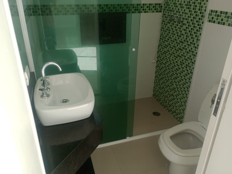 Casa no Condomínio Terras de Santa Adélia em Vargem Grande Paulista, Rua Juriti Vargem Grande Paulista - 