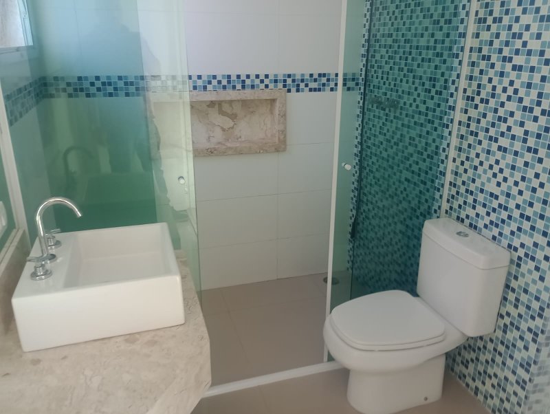 Casa no Condomínio Terras de Santa Adélia em Vargem Grande Paulista, Rua Juriti Vargem Grande Paulista - 