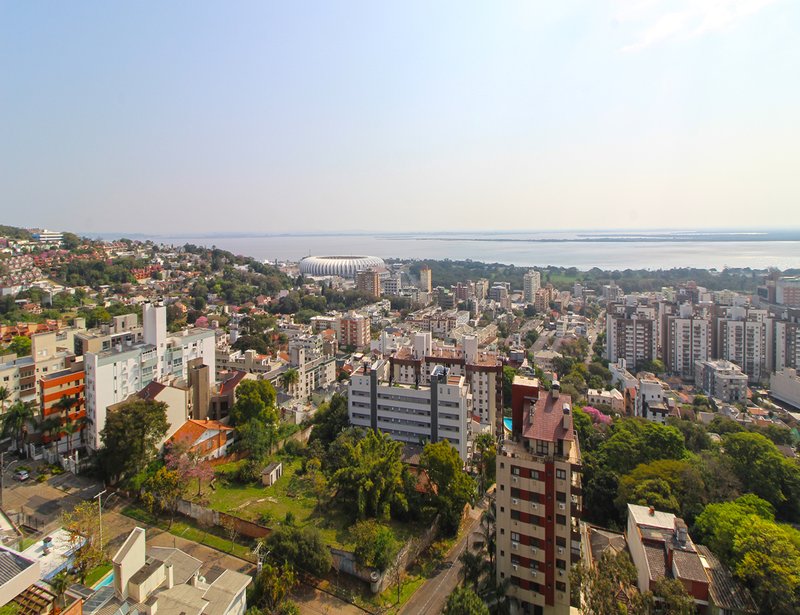 Apartamento 3 Dormitórios 165m² Rua Corrêa Lima Porto Alegre - 