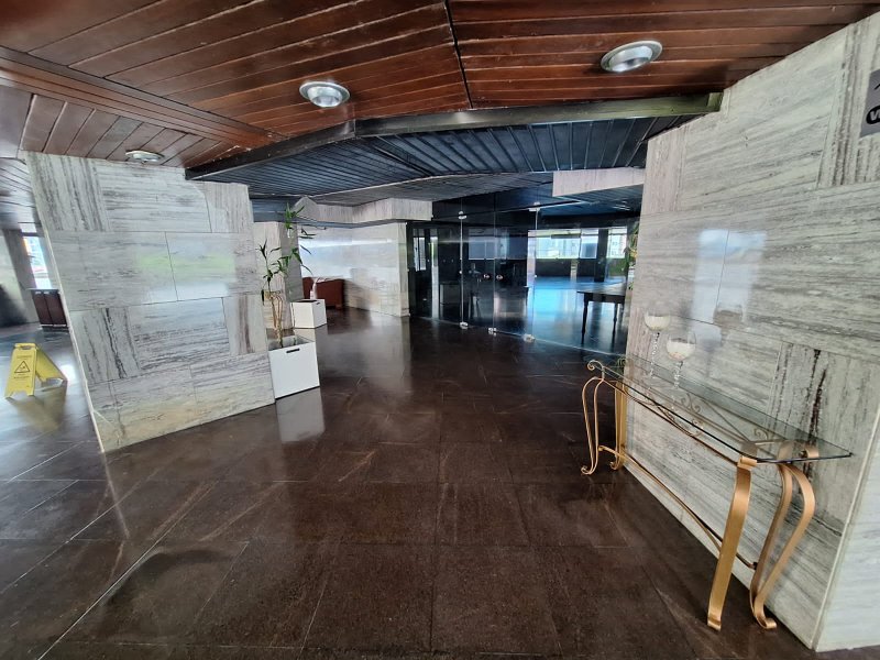 APARTAMENTO NASCENTE 3 QUARTOS SUÍTE DEPENDÊNCIA 2 GARAGENS À VENDA NA BARRA! Avenida Princesa Isabel Salvador - 