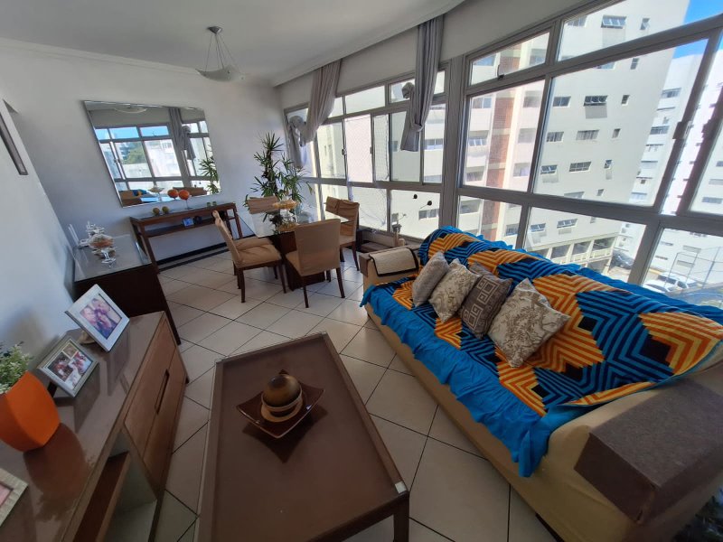 APARTAMENTO NASCENTE 3 QUARTOS SUÍTE DEPENDÊNCIA 2 GARAGENS À VENDA NA BARRA! Avenida Princesa Isabel Salvador - 