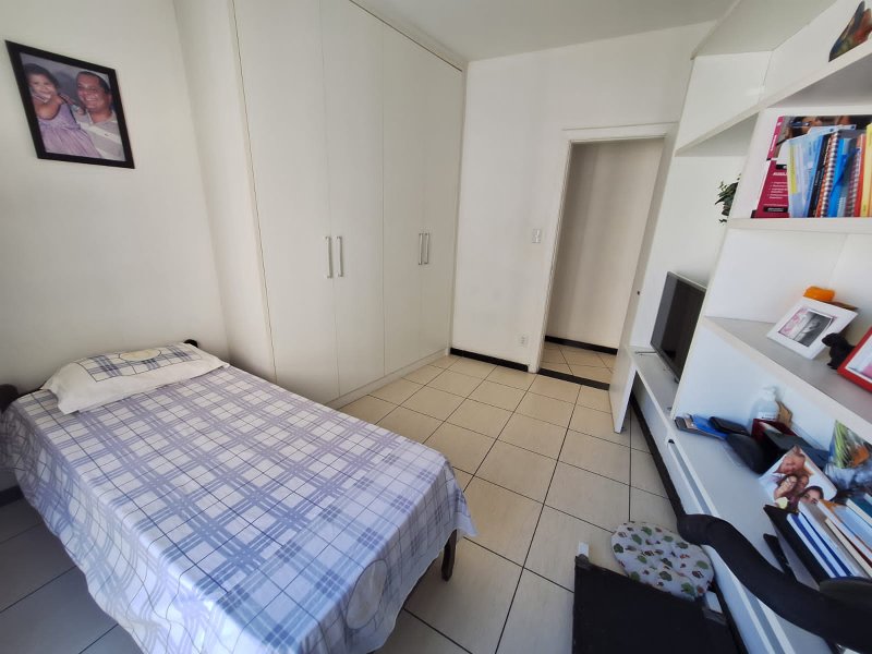 APARTAMENTO NASCENTE 3 QUARTOS SUÍTE DEPENDÊNCIA 2 GARAGENS À VENDA NA BARRA! Avenida Princesa Isabel Salvador - 