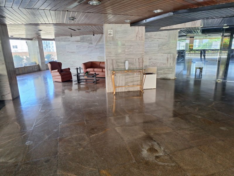APARTAMENTO NASCENTE 3 QUARTOS SUÍTE DEPENDÊNCIA 2 GARAGENS À VENDA NA BARRA! Avenida Princesa Isabel Salvador - 