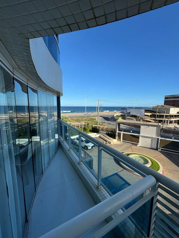APARTAMENTO  VISTA MAR QURTA SALA  ÁREA DE SERVIÇO GARAGEM À VENDA NO JARDIM ARMAÇÃO! Rua Américo Vespúcio Salvador - 