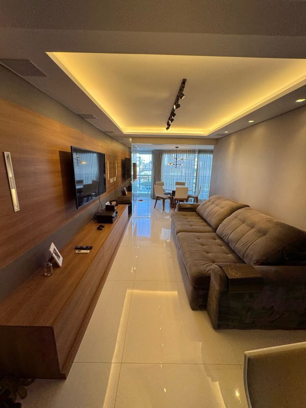 APARTAMENTO  VISTA MAR QURTA SALA  ÁREA DE SERVIÇO GARAGEM À VENDA NO JARDIM ARMAÇÃO! Rua Américo Vespúcio Salvador - 