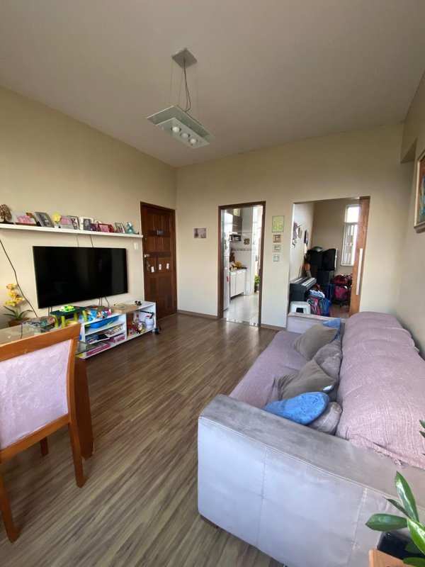 APARTAMENTO  NASCENTE VISTA MAR 2 QUARTOS GABINETE ÁREA DE SERVIÇO À VENDA NO BARBALHO! Rua Professor Viegas Salvador - 
