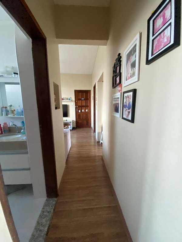 APARTAMENTO  NASCENTE VISTA MAR 2 QUARTOS GABINETE ÁREA DE SERVIÇO À VENDA NO BARBALHO! Rua Professor Viegas Salvador - 