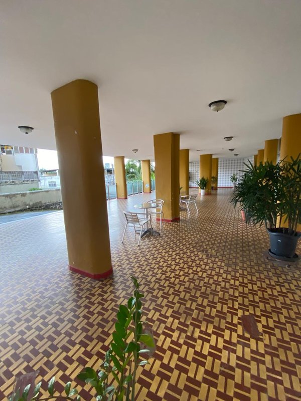 APARTAMENTO  NASCENTE VISTA MAR 2 QUARTOS GABINETE ÁREA DE SERVIÇO À VENDA NO BARBALHO! Rua Professor Viegas Salvador - 