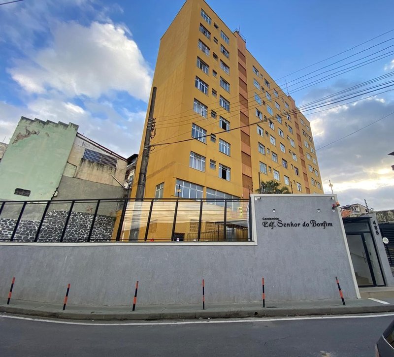 APARTAMENTO  NASCENTE VISTA MAR 2 QUARTOS GABINETE ÁREA DE SERVIÇO À VENDA NO BARBALHO! Rua Professor Viegas Salvador - 